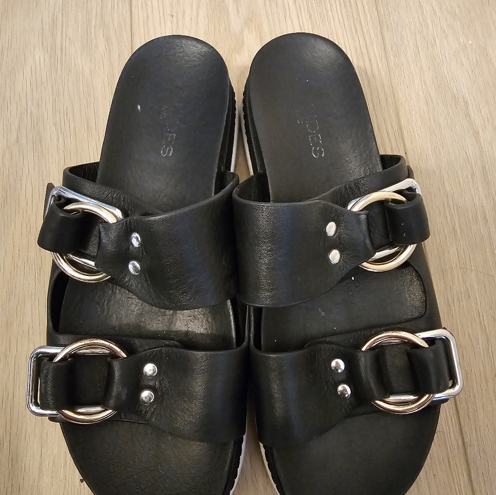 J/Slides Two Tones Buckle